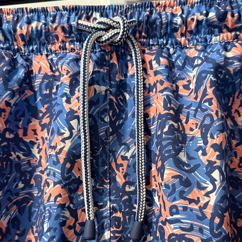 Peter Millar Men's Seaside Blue and Pink Patterned Board Shorts size M